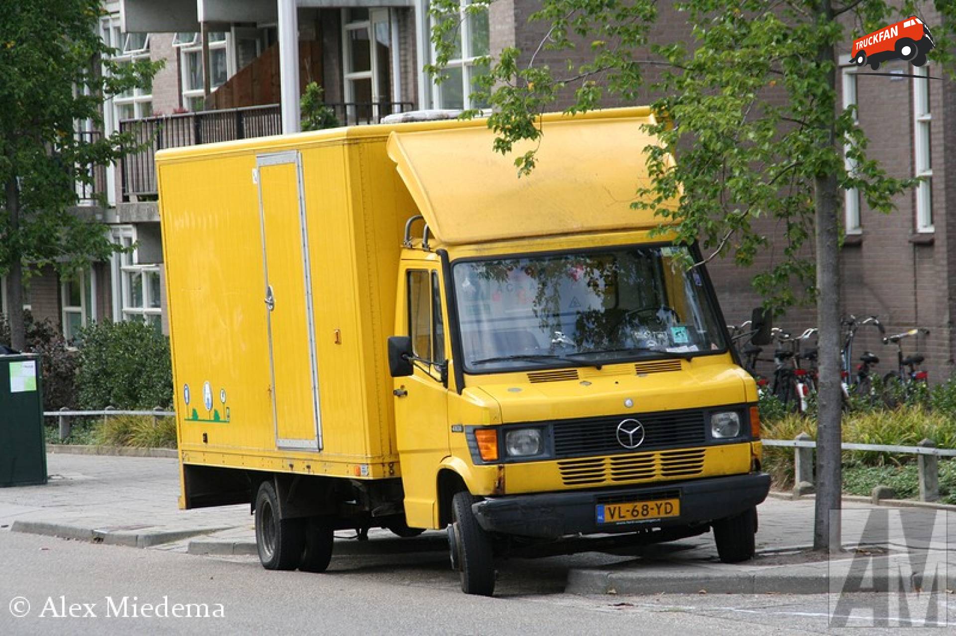 Mercedes-Benz Bremer (TN/T1)