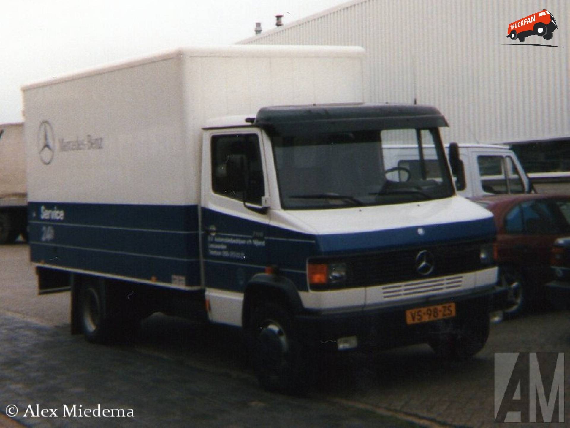 Mercedes-Benz T2