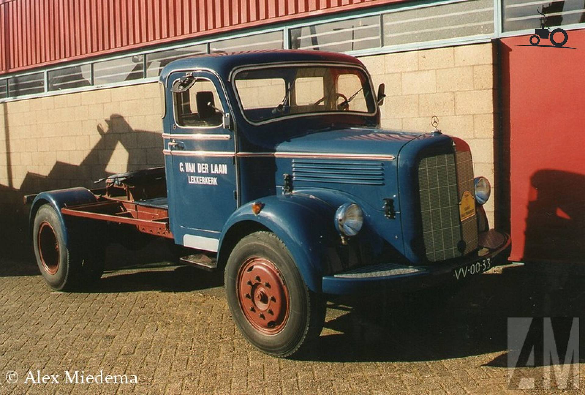 Mercedes-Benz L312