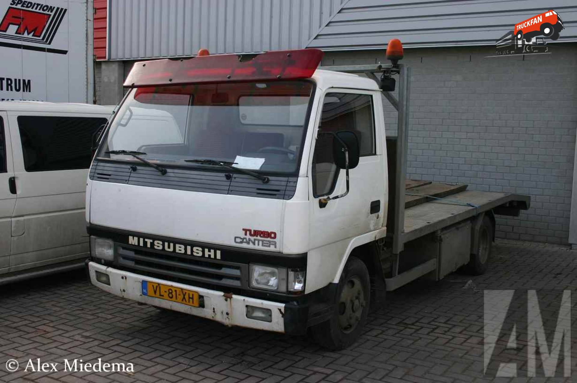 Mitsubishi Canter