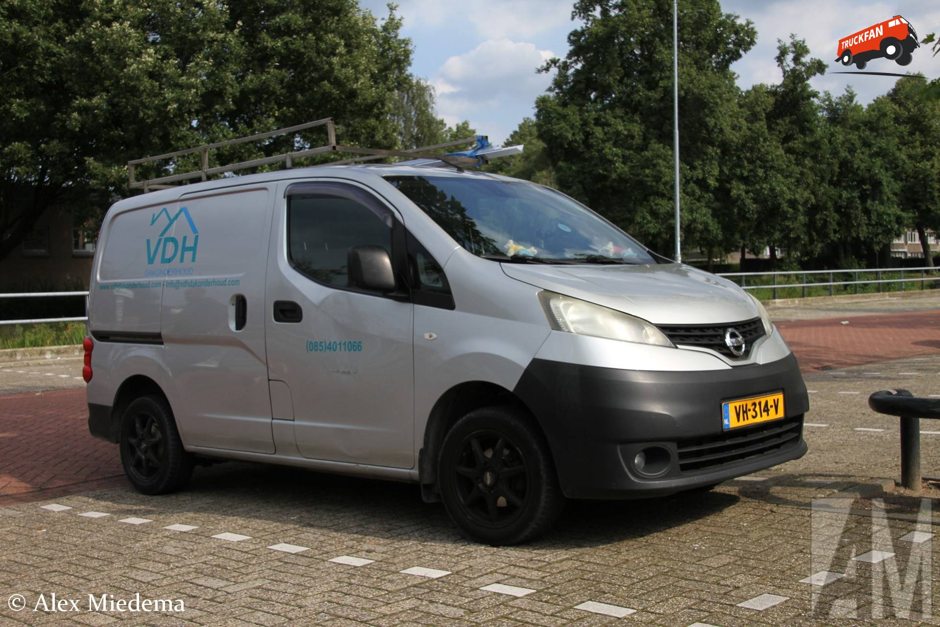 Nissan NV200