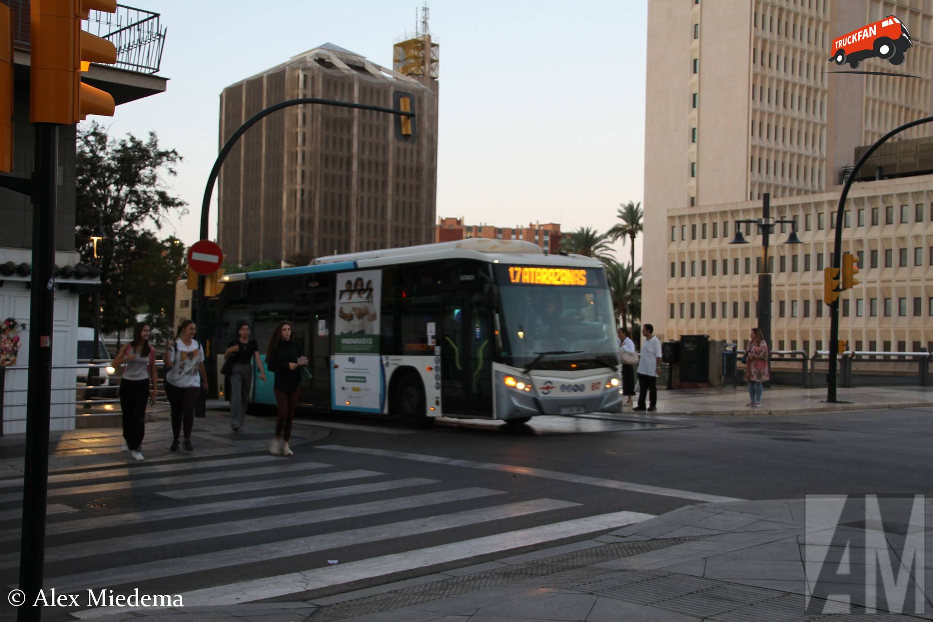 Onbekend bus