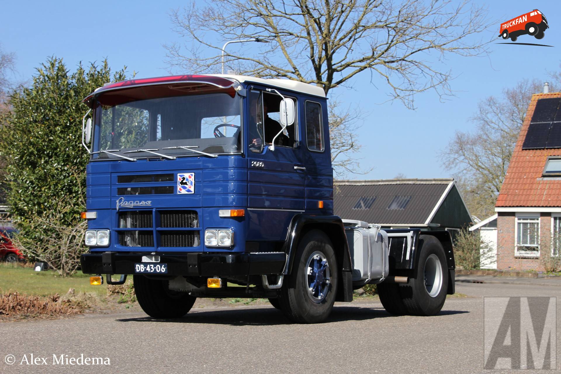 Pegaso 2080
