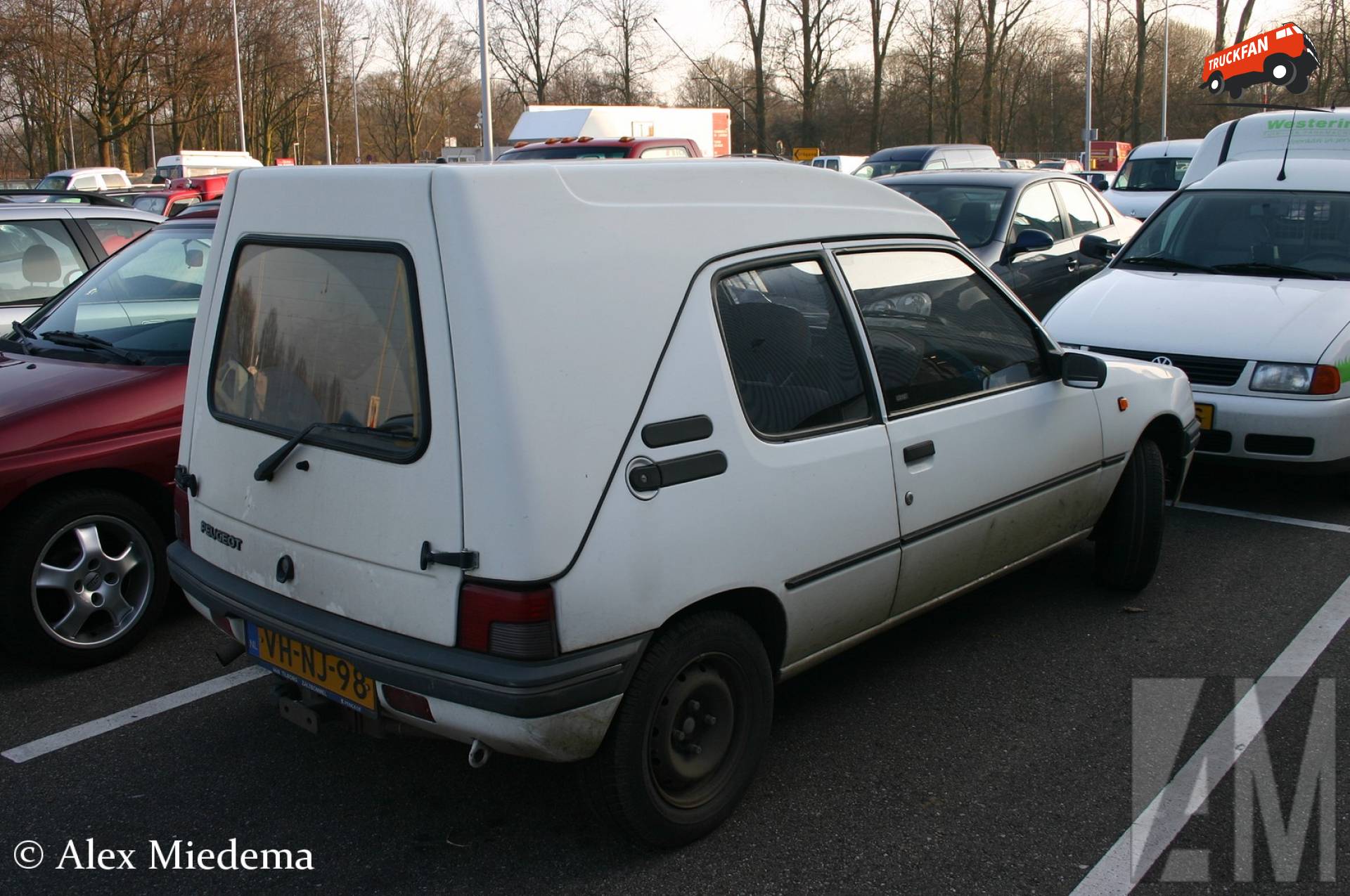 Peugeot 205