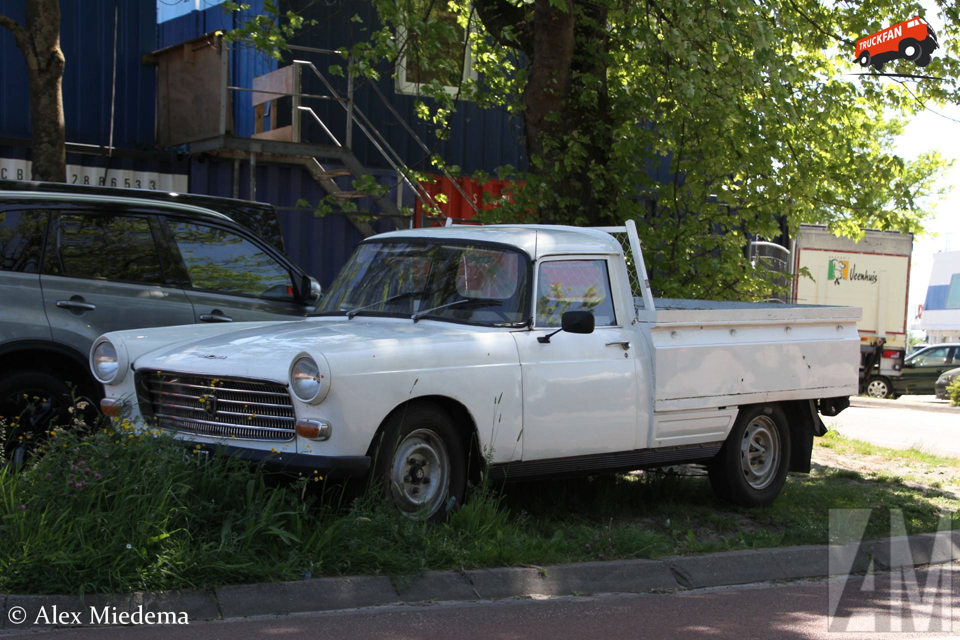 Peugeot 404