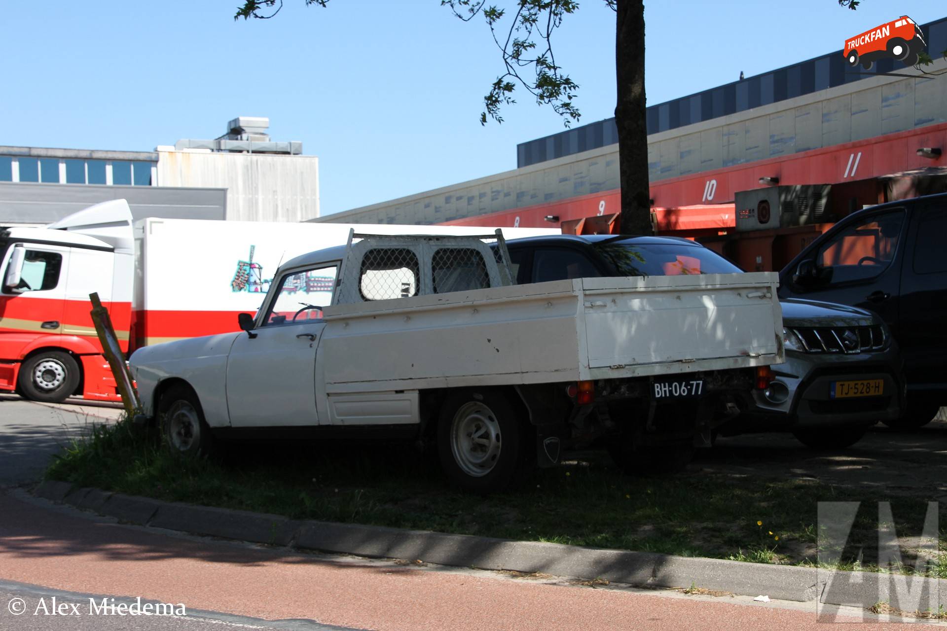 Peugeot 404
