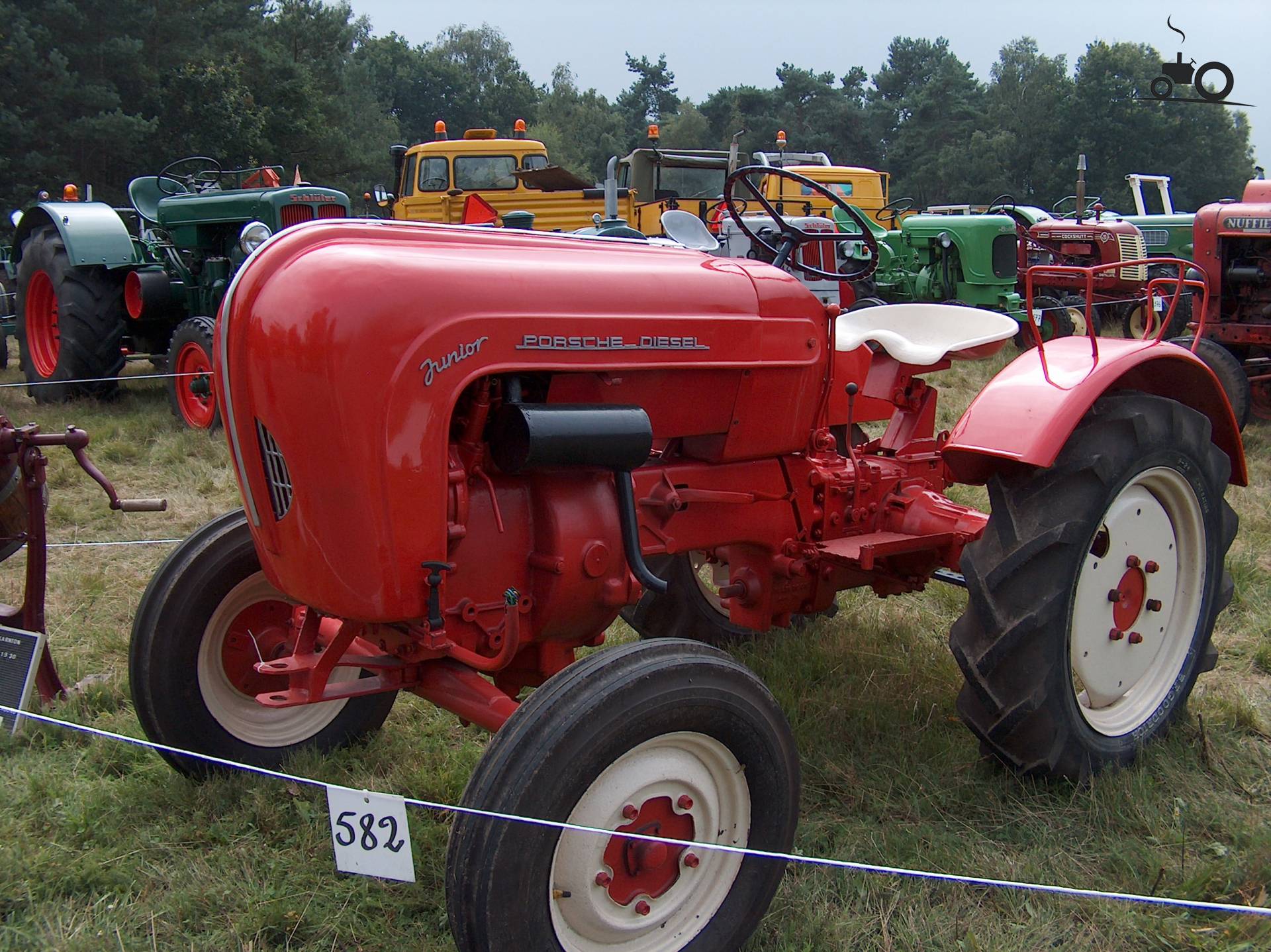 Porsche junior 108