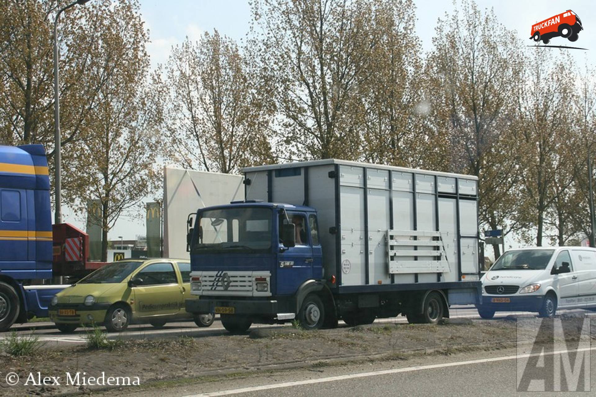 Renault Midliner