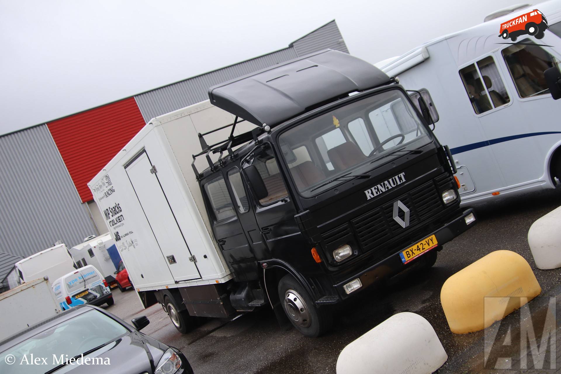 Renault Midliner