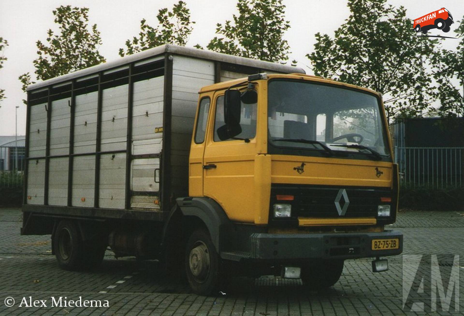 Renault Midliner