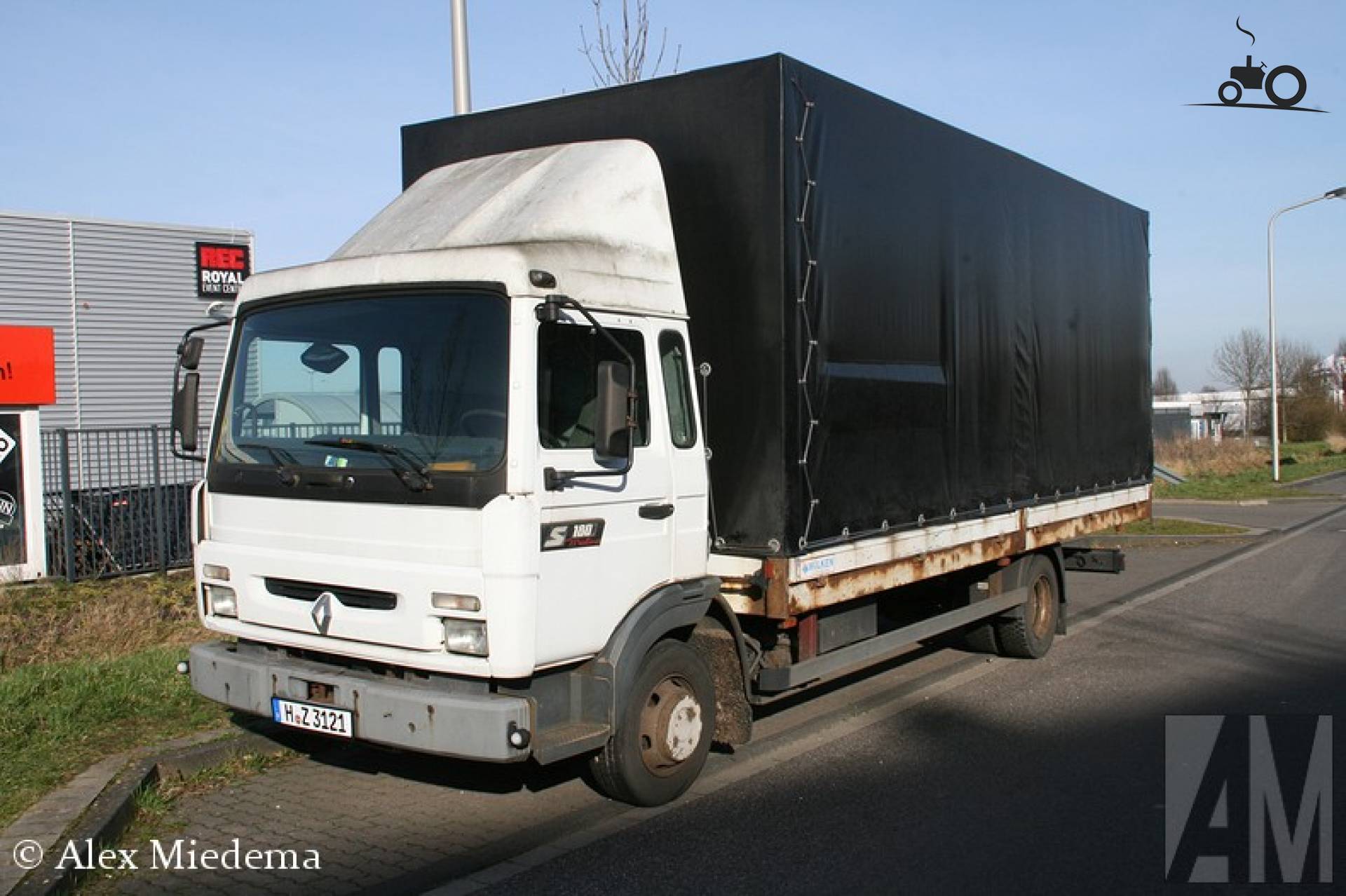 Foto Renault Midliner #992437 - TruckFan