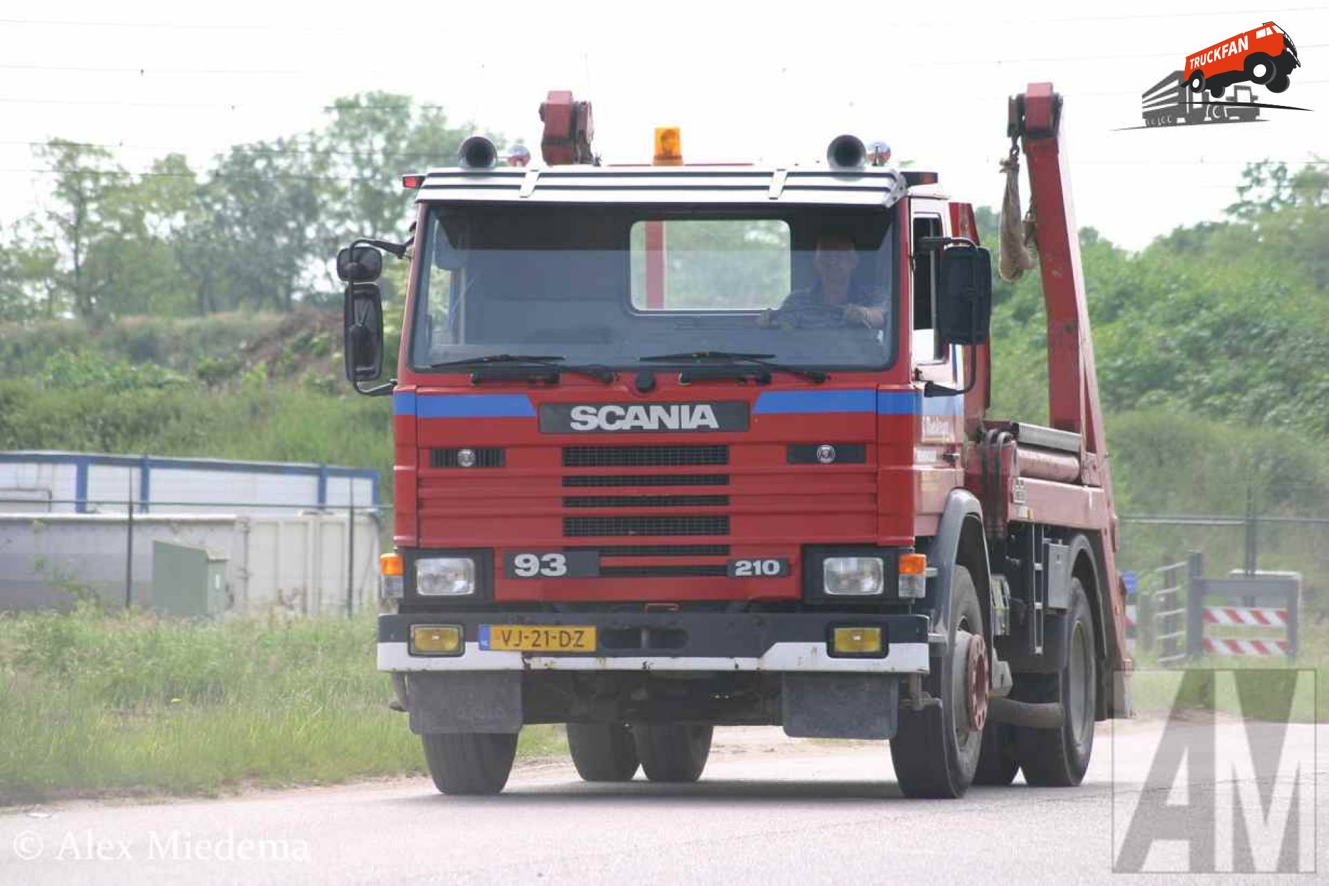 Scania 93