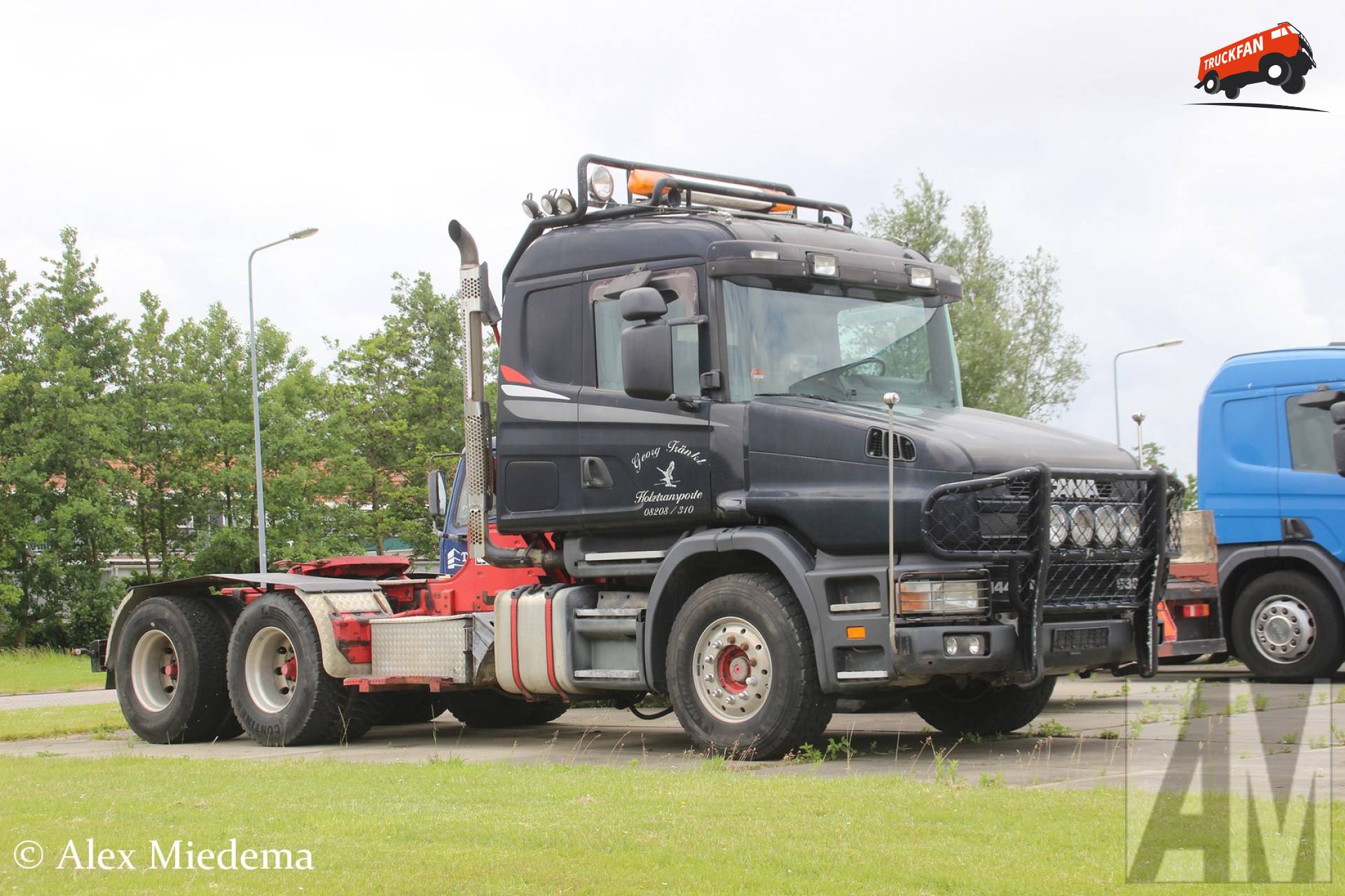 Scania T144