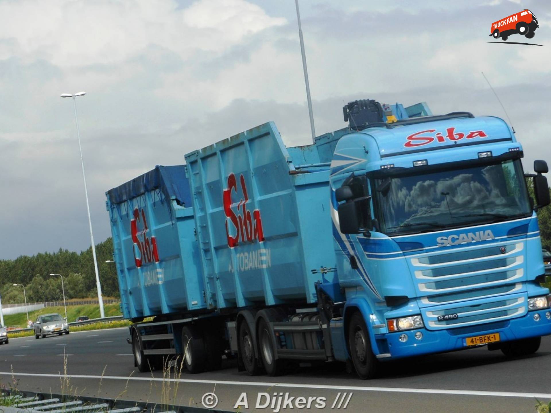 Scania R490