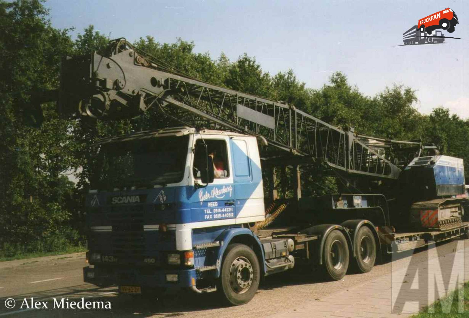 Scania 143