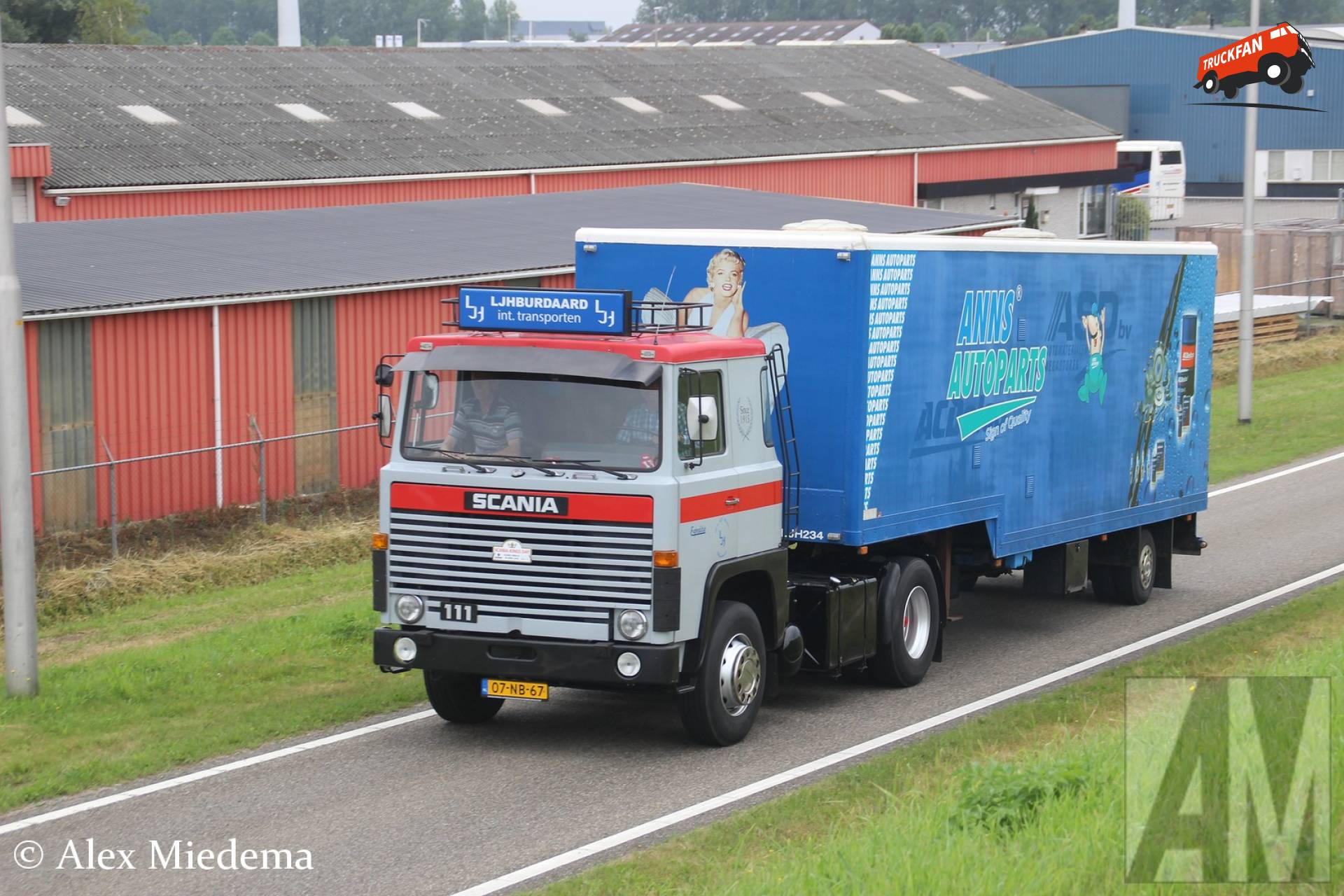 Scania 111