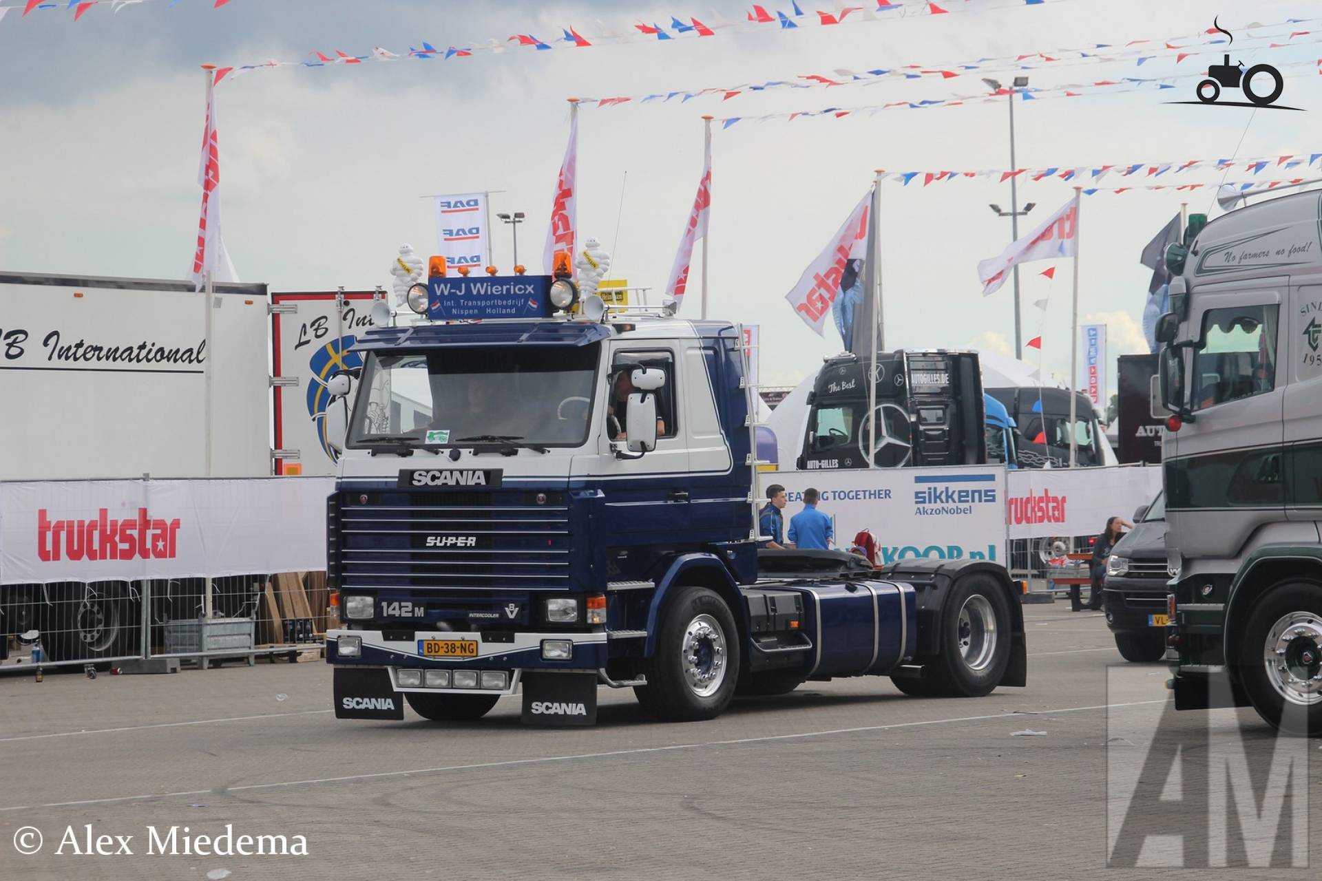 Scania 142