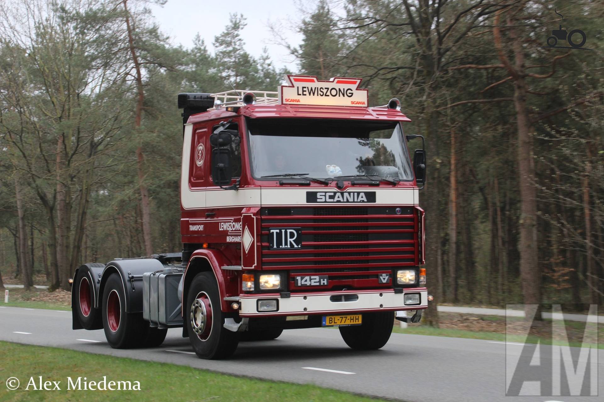 Scania 142