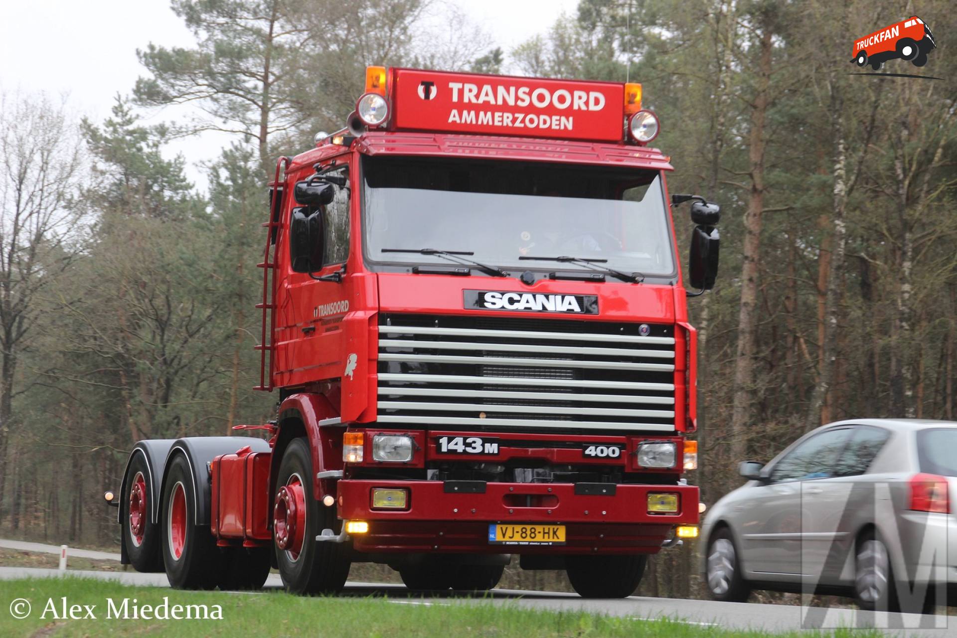 Scania 143