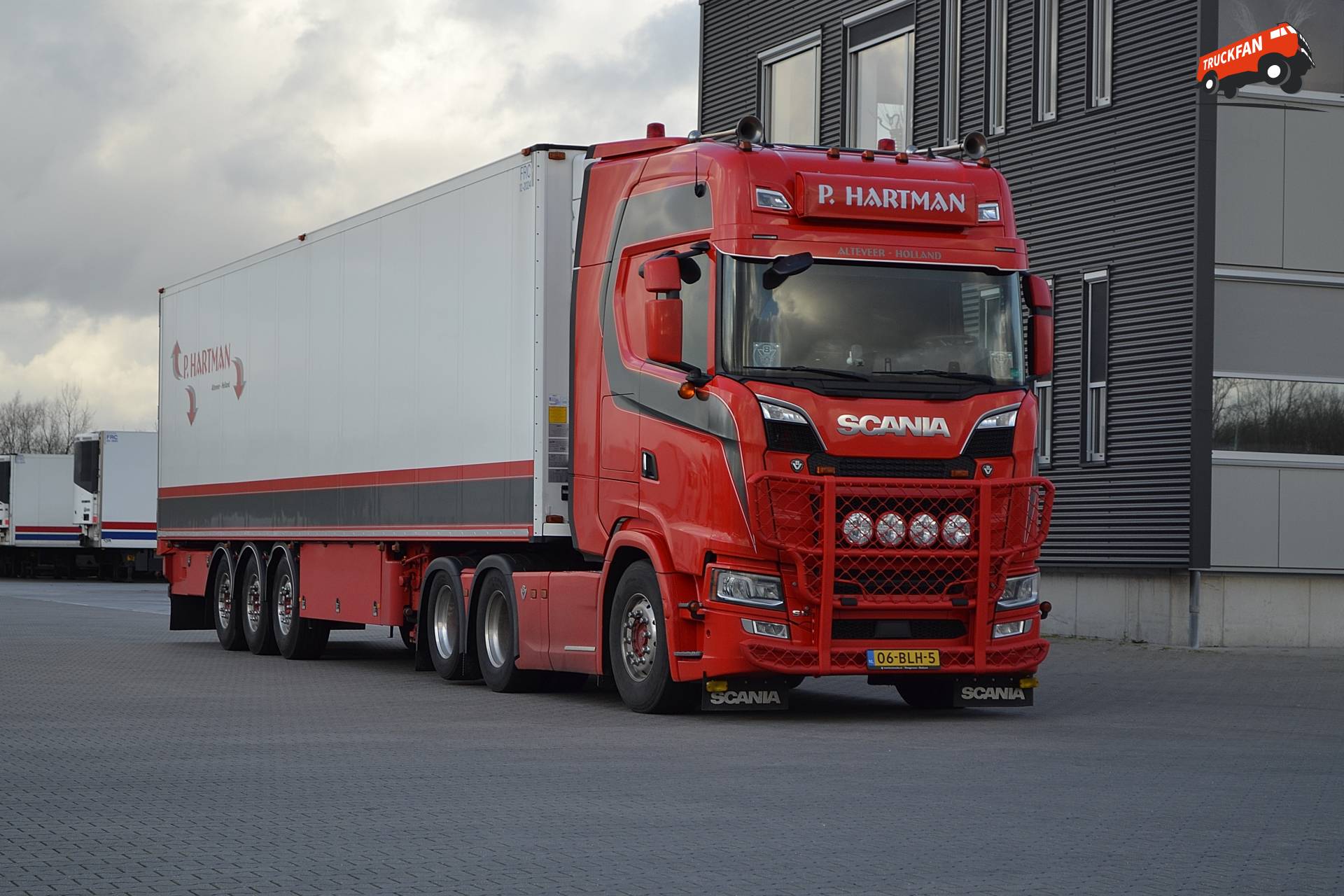 Foto Scania Vrachtwagen Van Hartman Transport B.V. - TruckFan