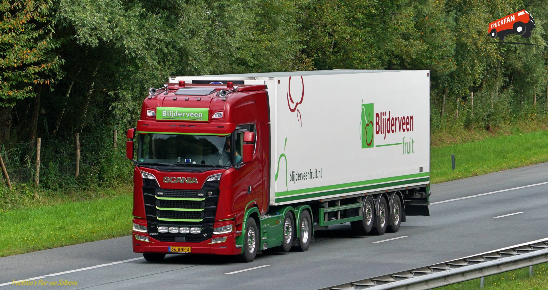 Foto Scania S520 #1453151 - TruckFan