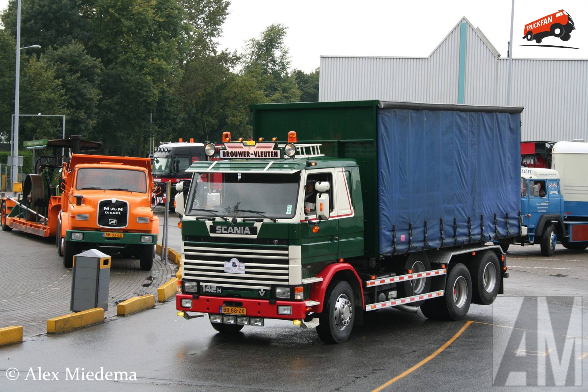 Scania 142