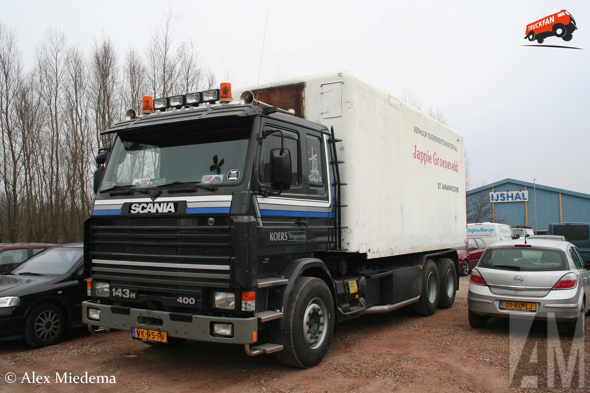 Scania 143