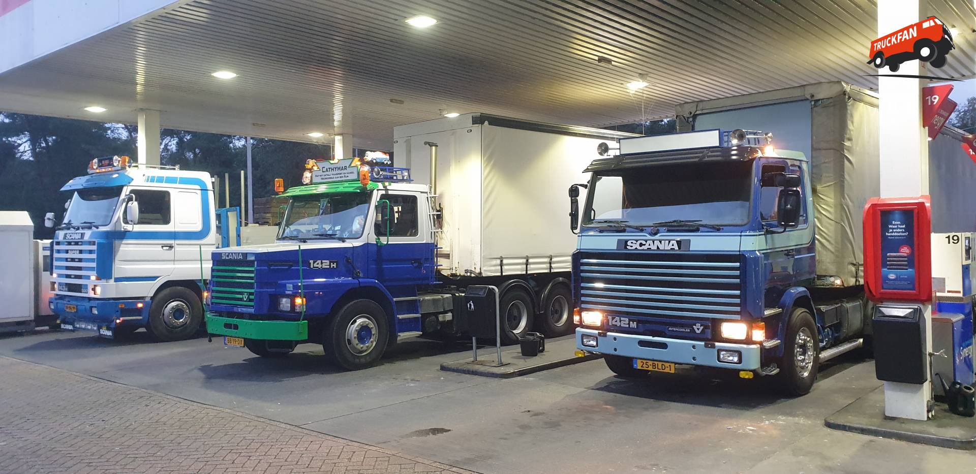Scania T142
