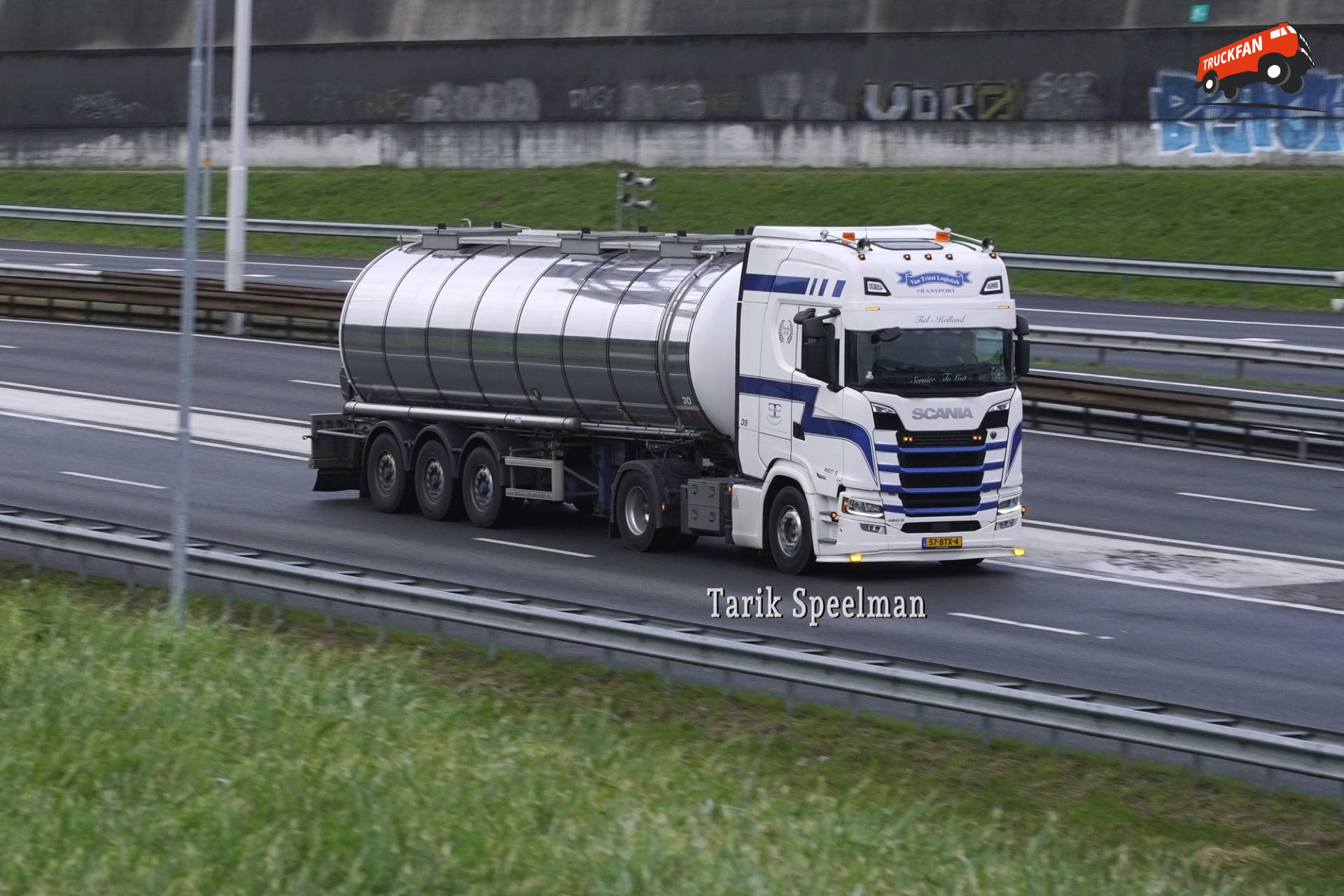 Scania 460S