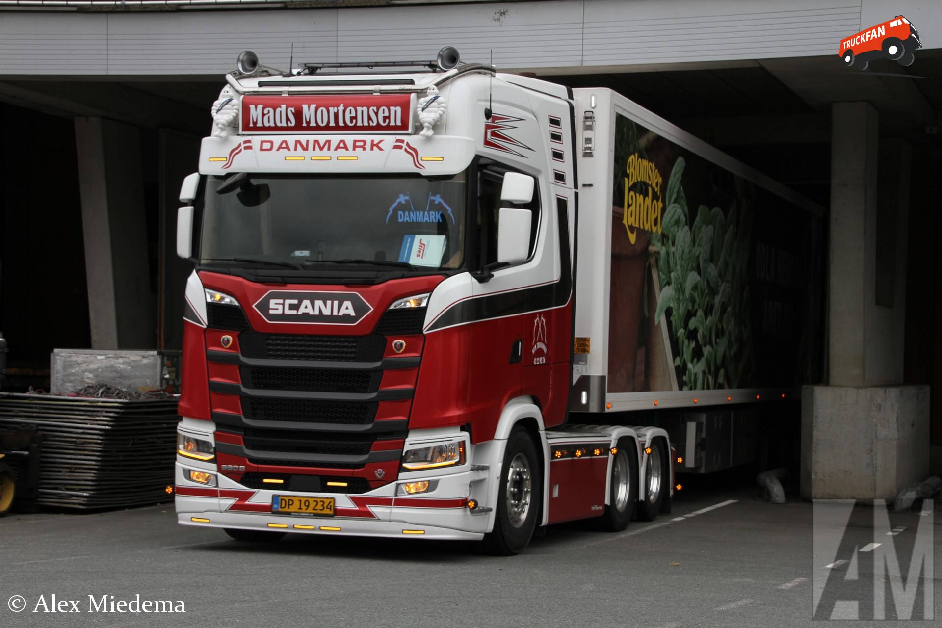 Scania 660S