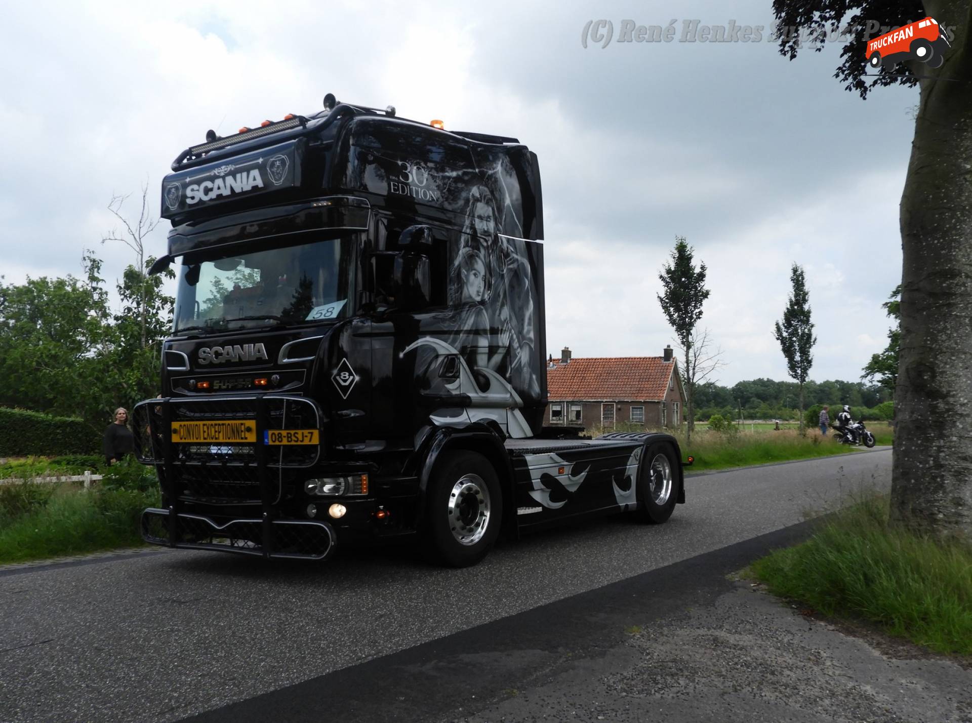 Scania R520