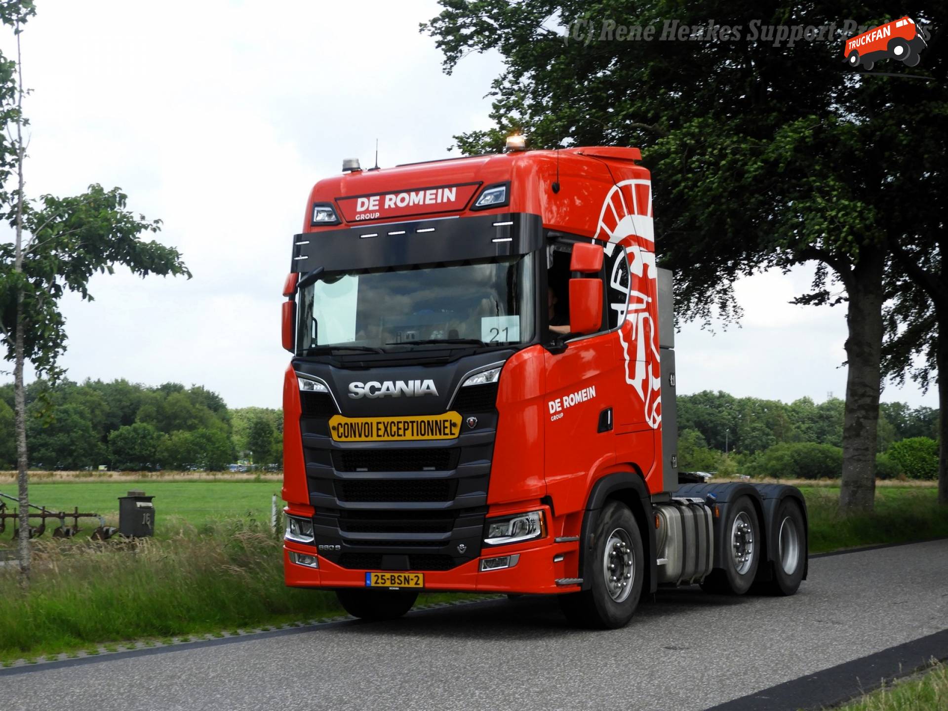 Scania S660