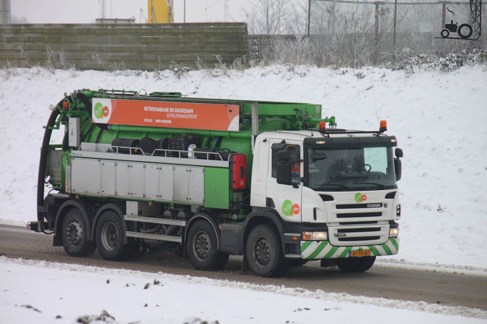 Scania P420