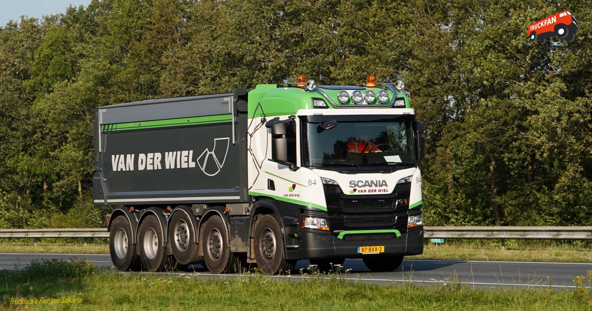Scania 460R