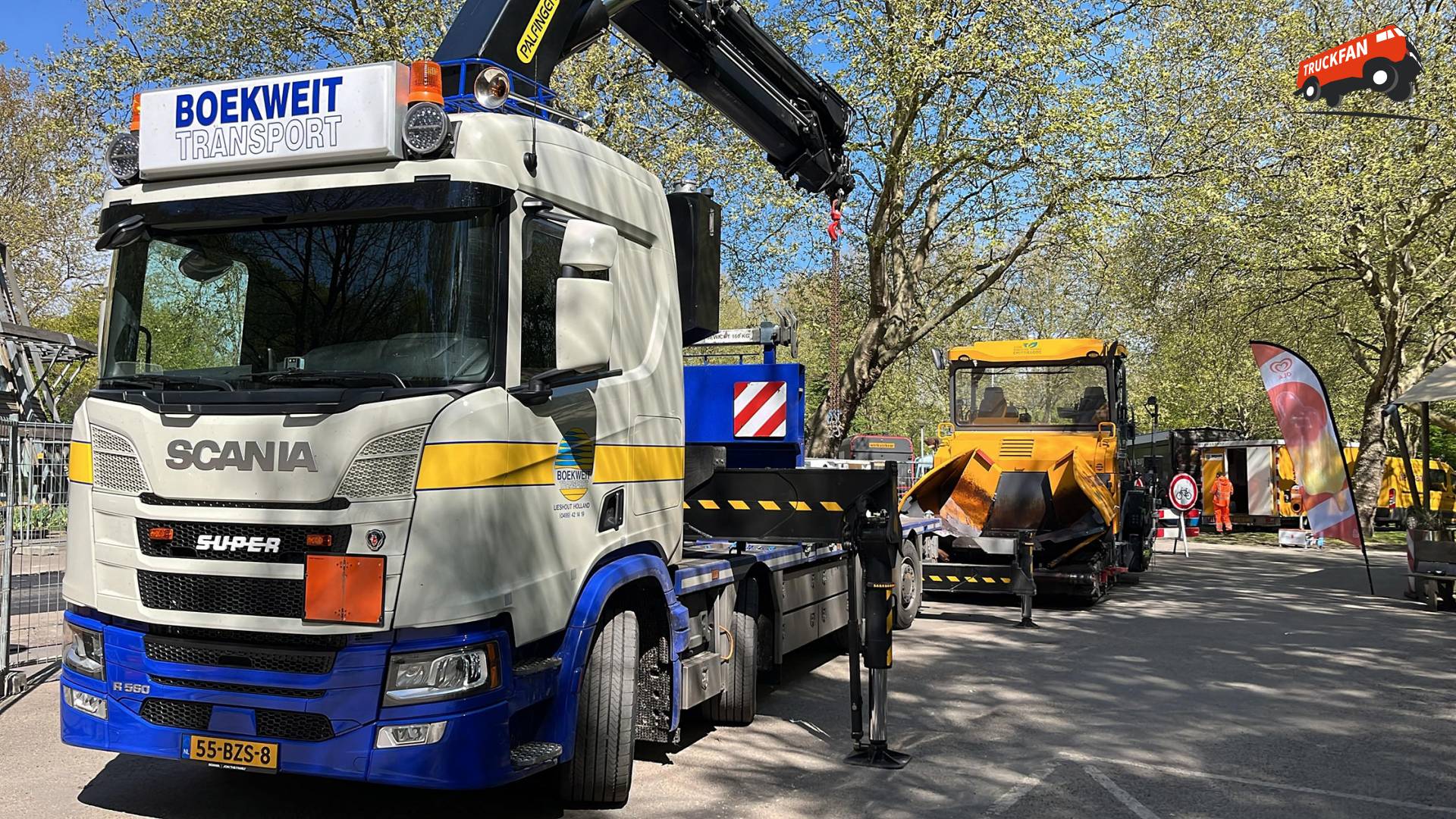 Scania R560