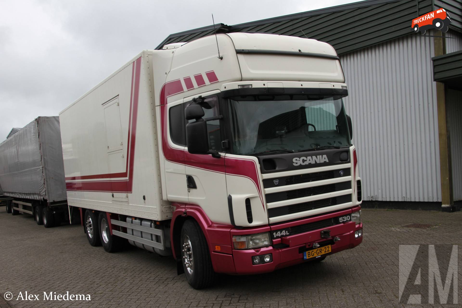 Scania 144