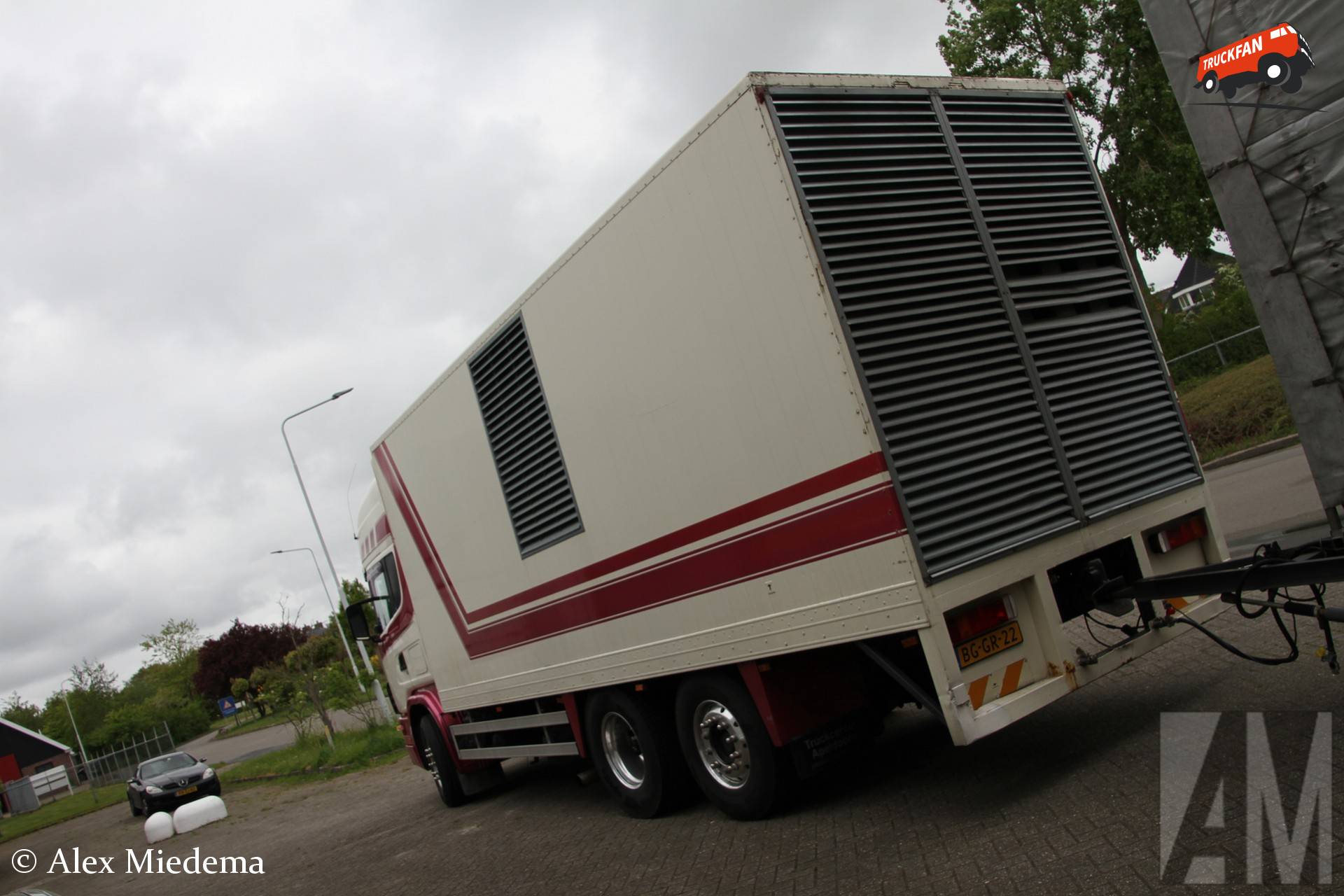 Scania 144