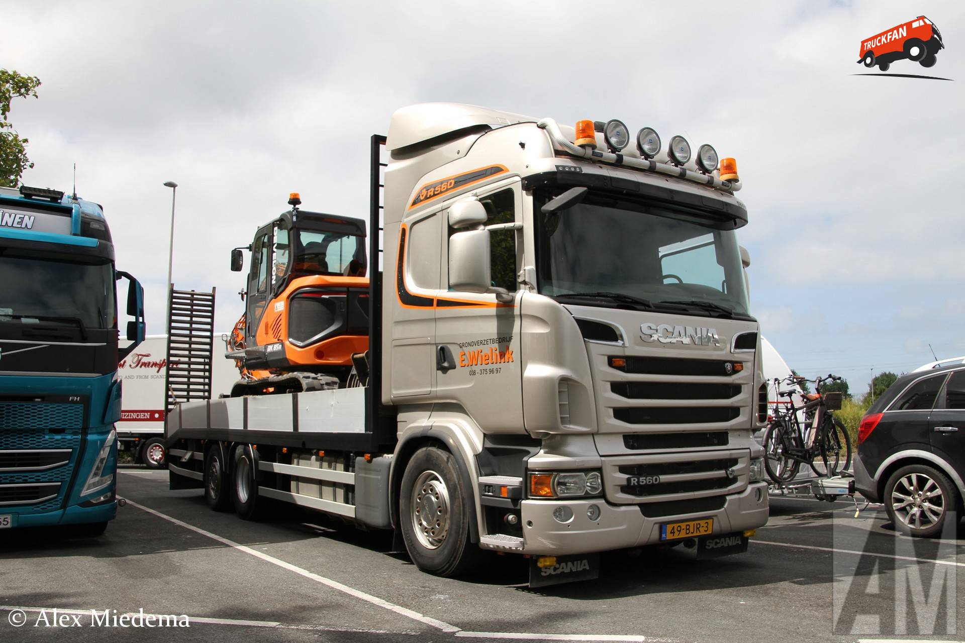 Scania R560