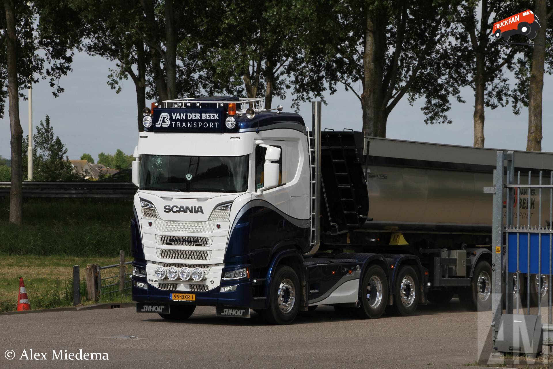 Scania 660S
