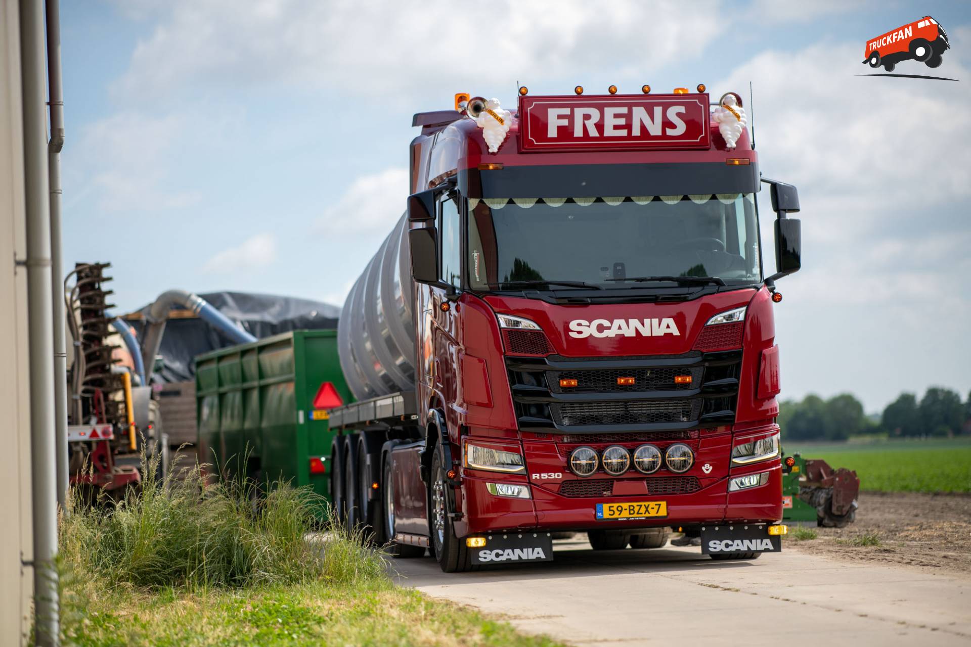 Scania R530
