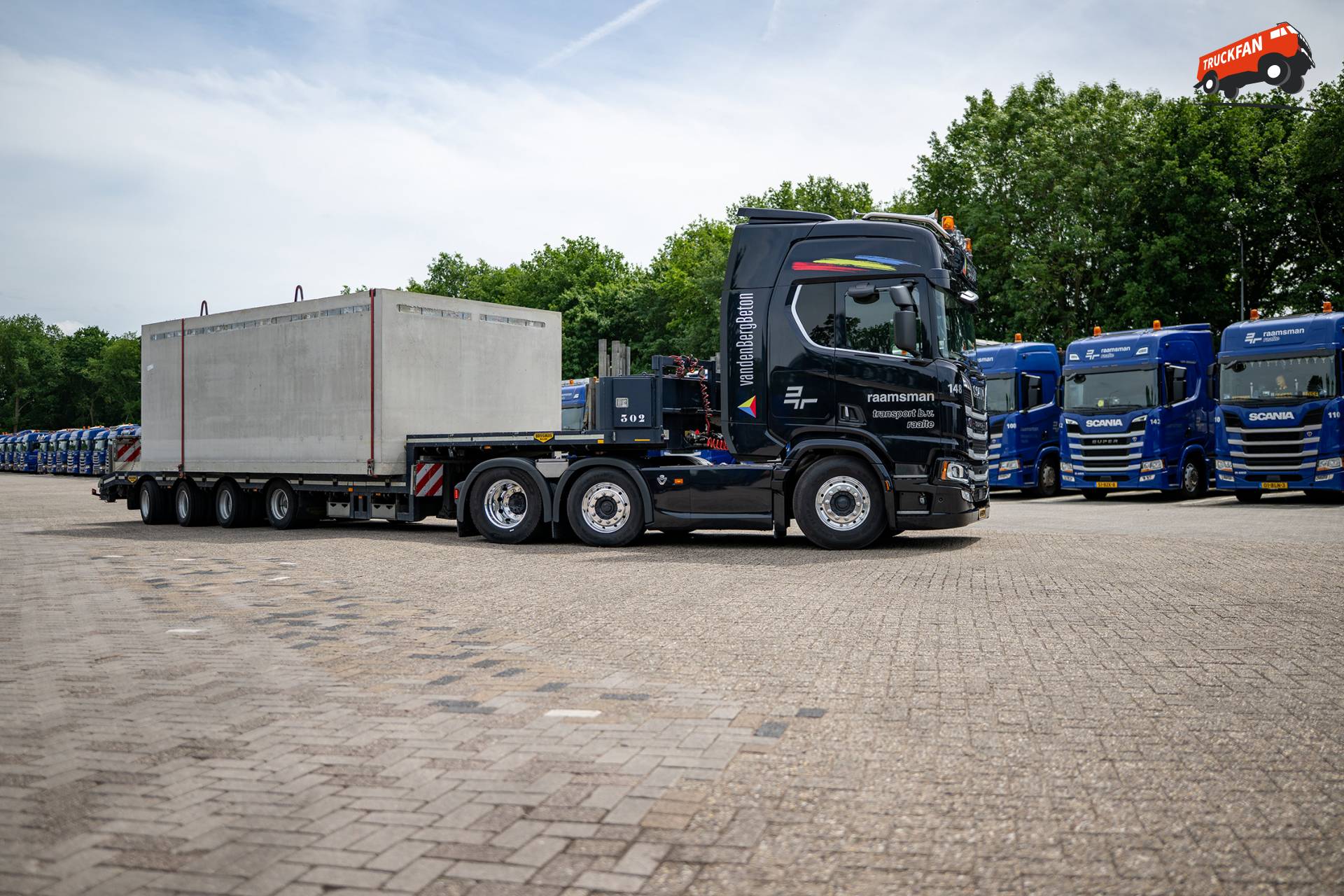 Scania R530