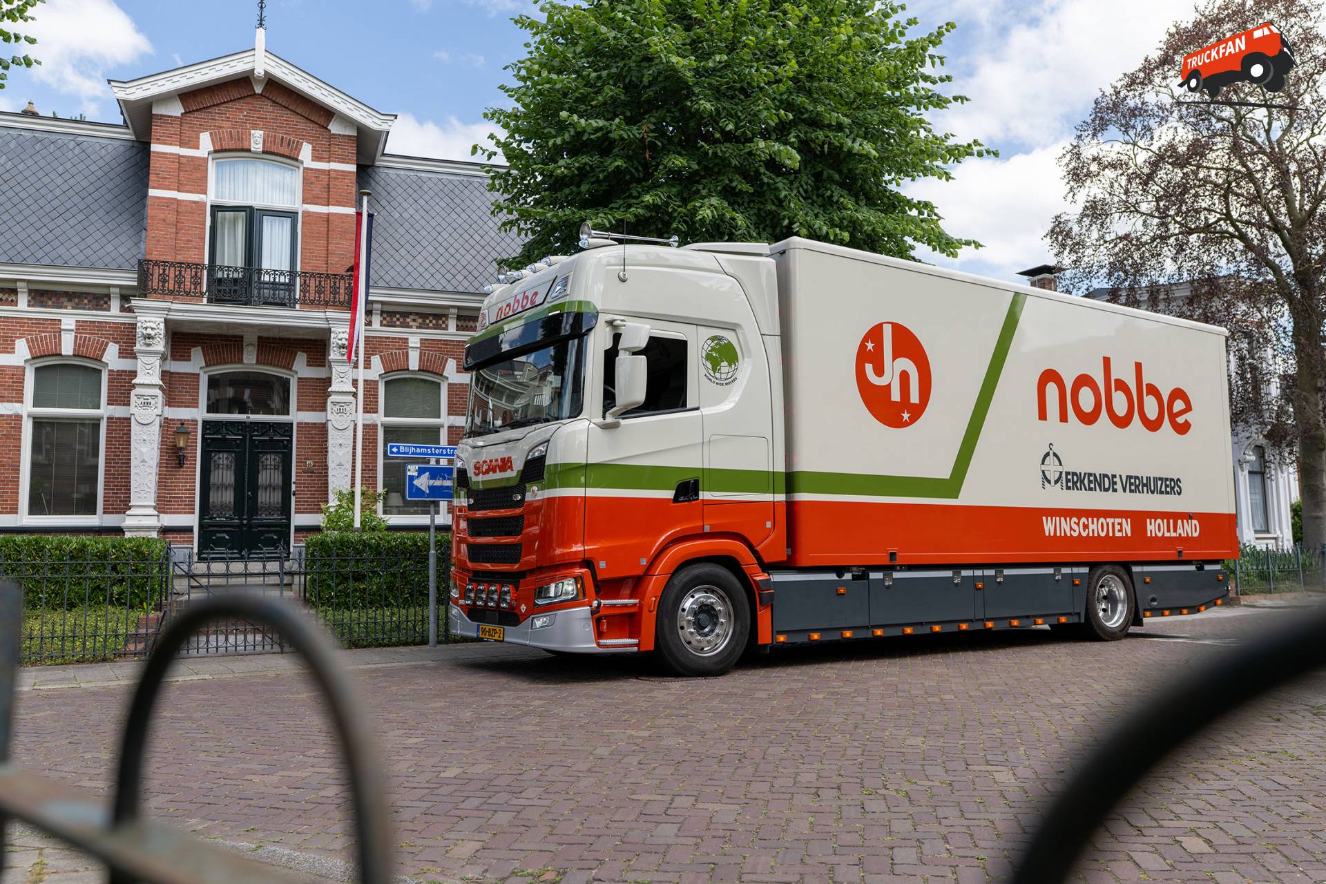 Scania 660S
