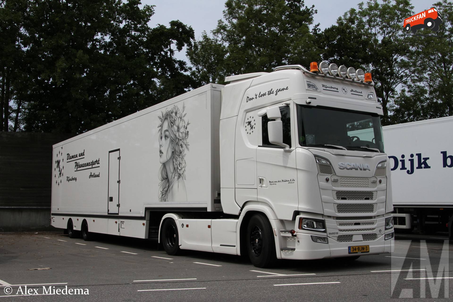 Scania 520S