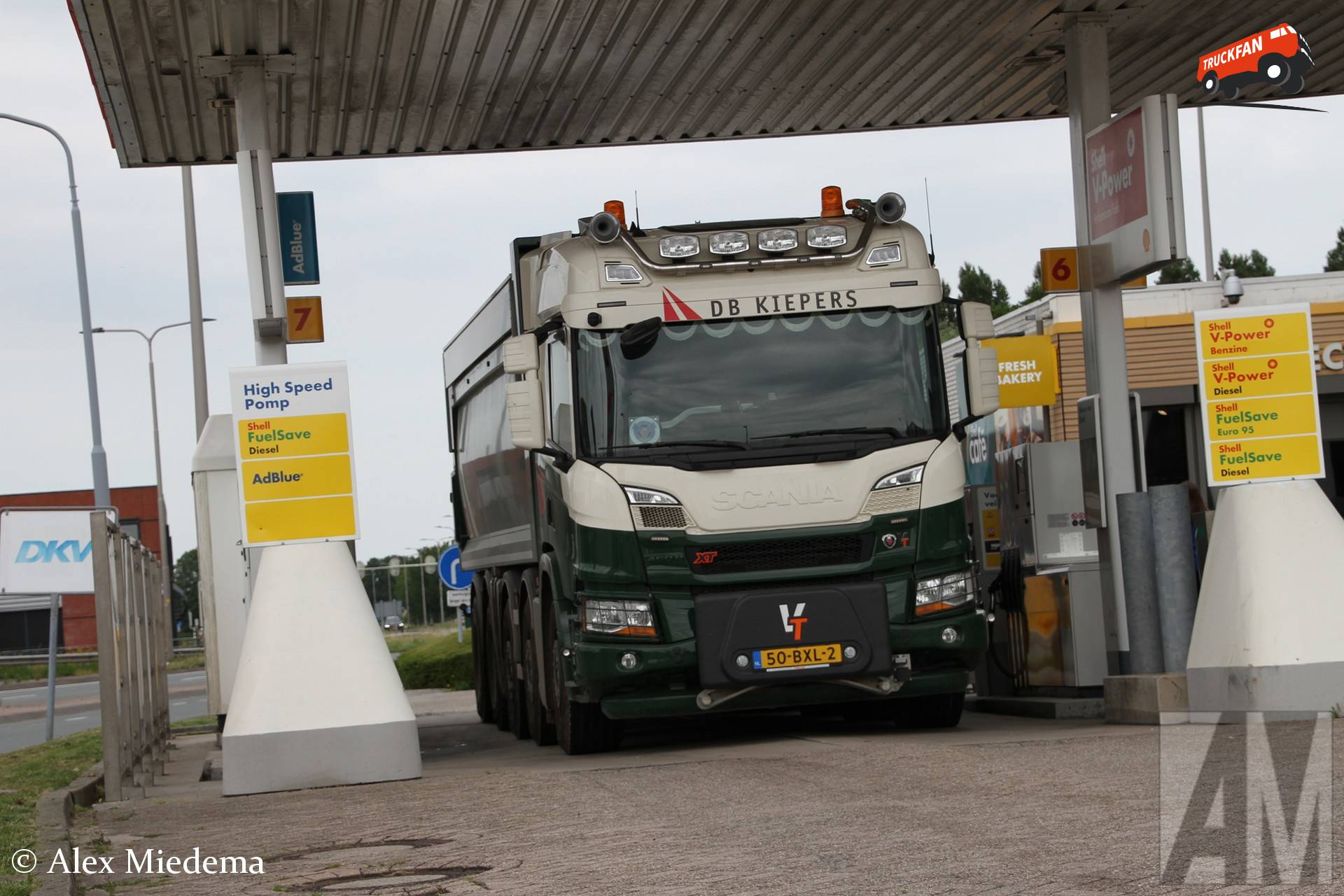 Scania 460P XT