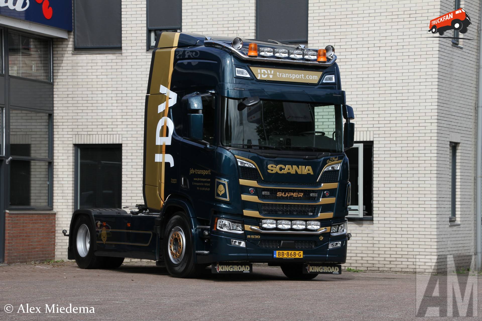 Scania R530