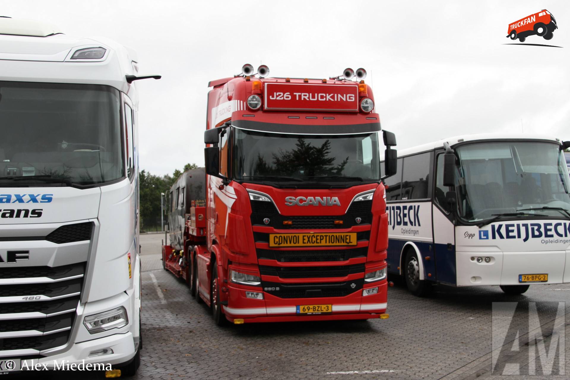 Scania 660S