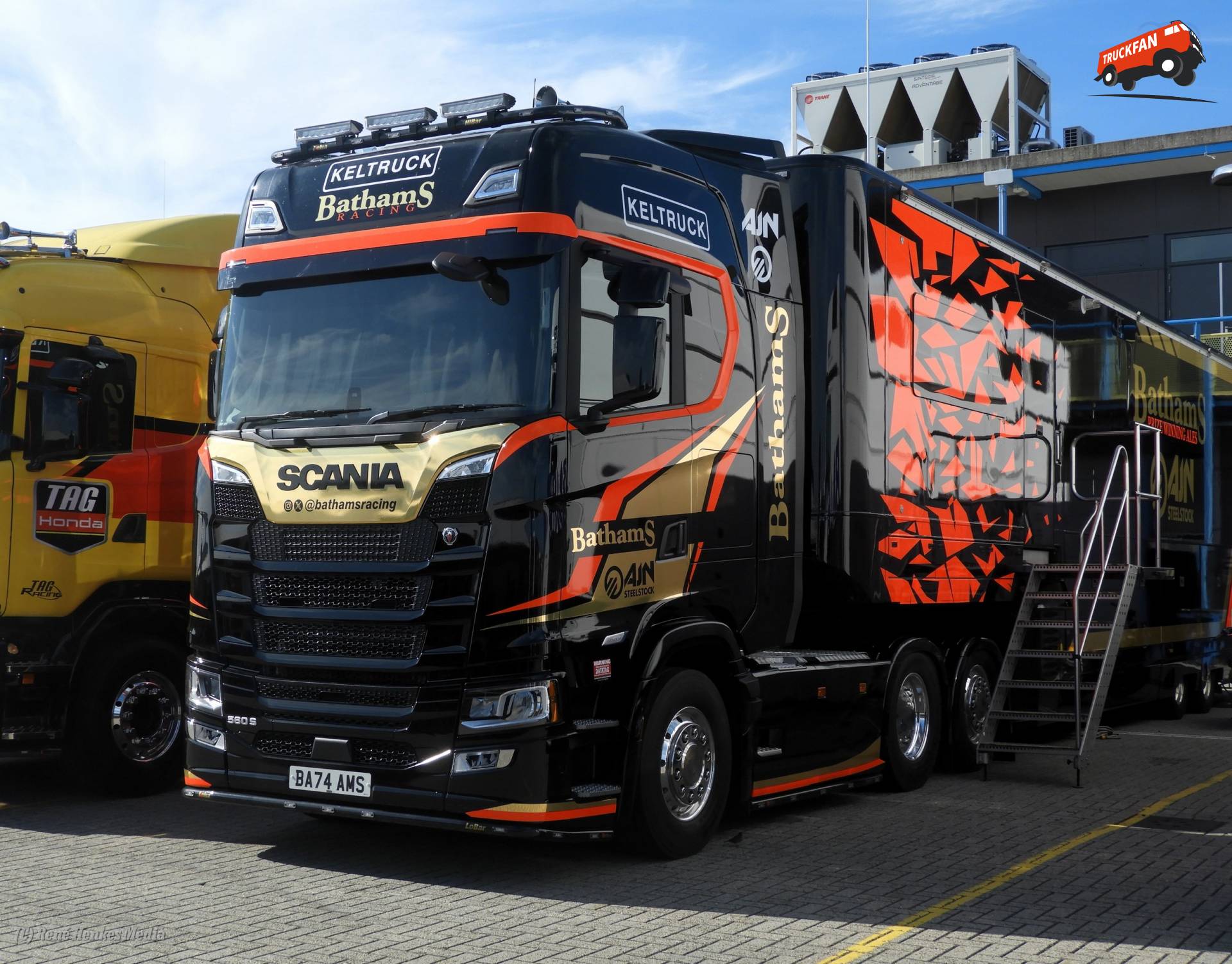 Scania 560S