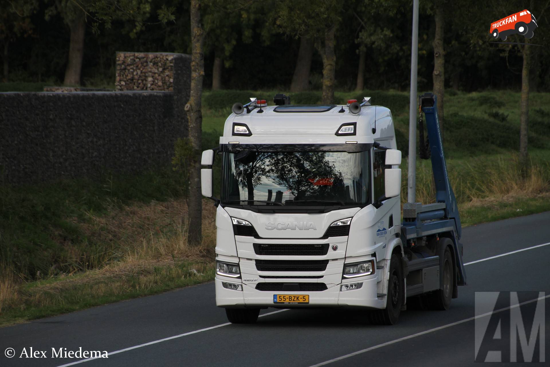 Scania 420P