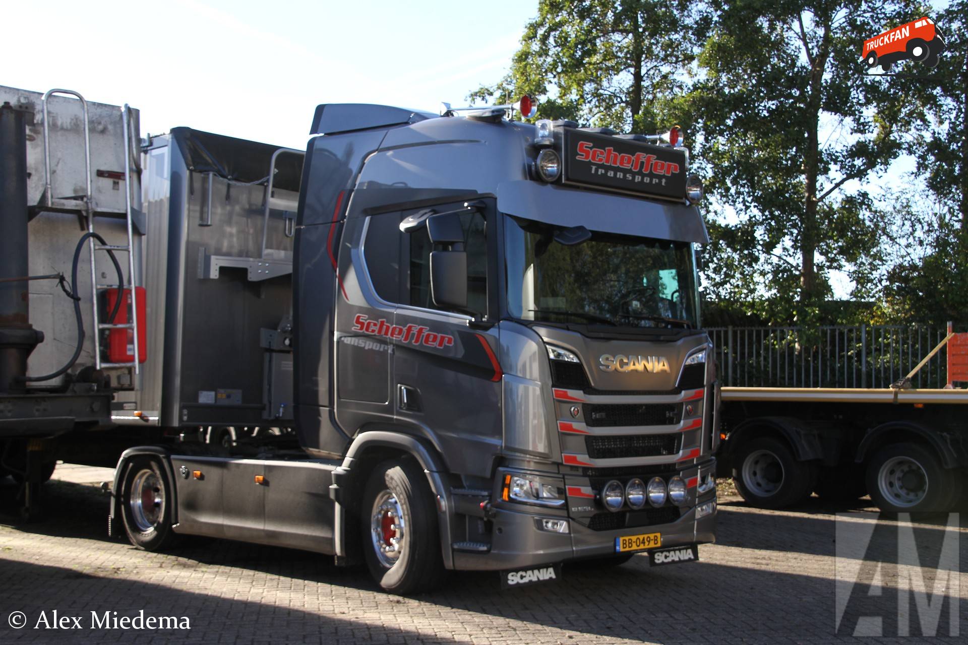 Scania R530