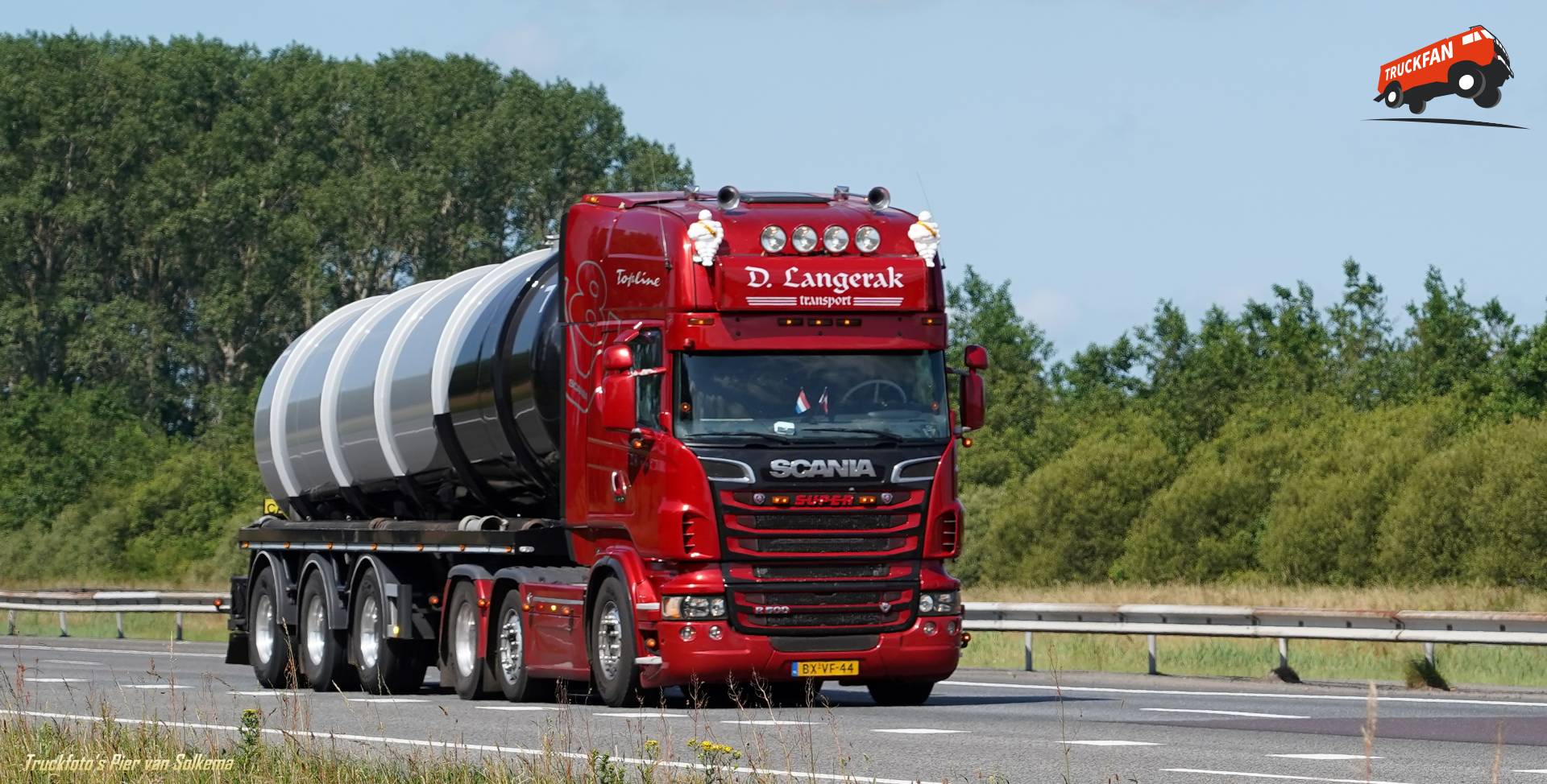 Scania R500